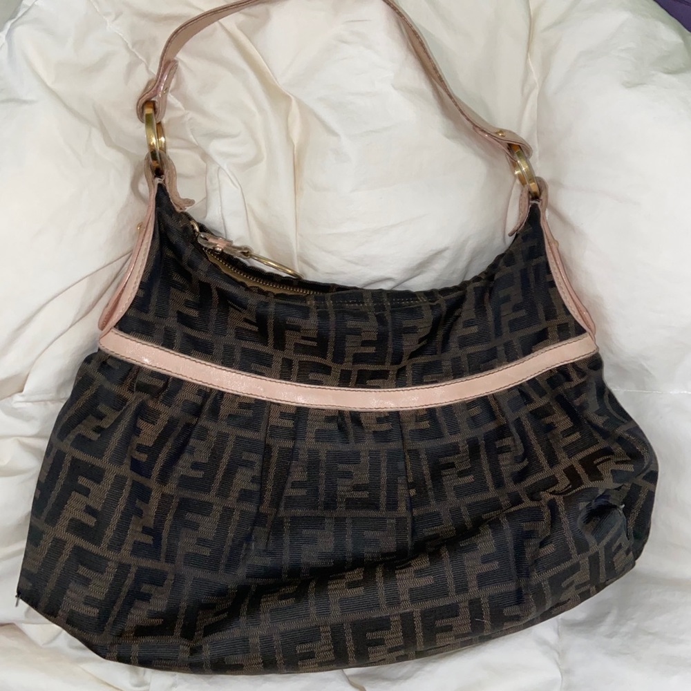 FENDI Monogram Shoulder Bag - Picture 6 of 6